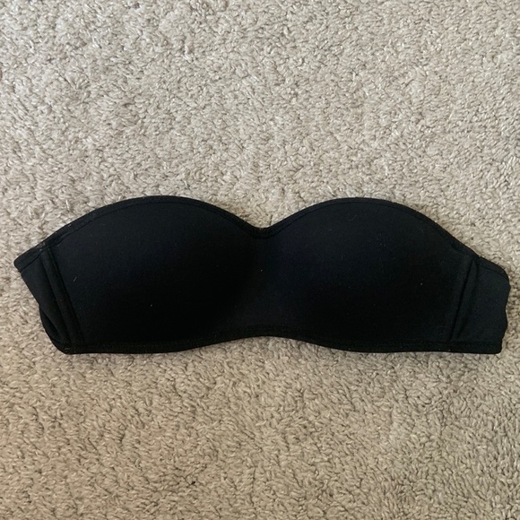 Victoria Secret Strapless Bra - Picture 1 of 2